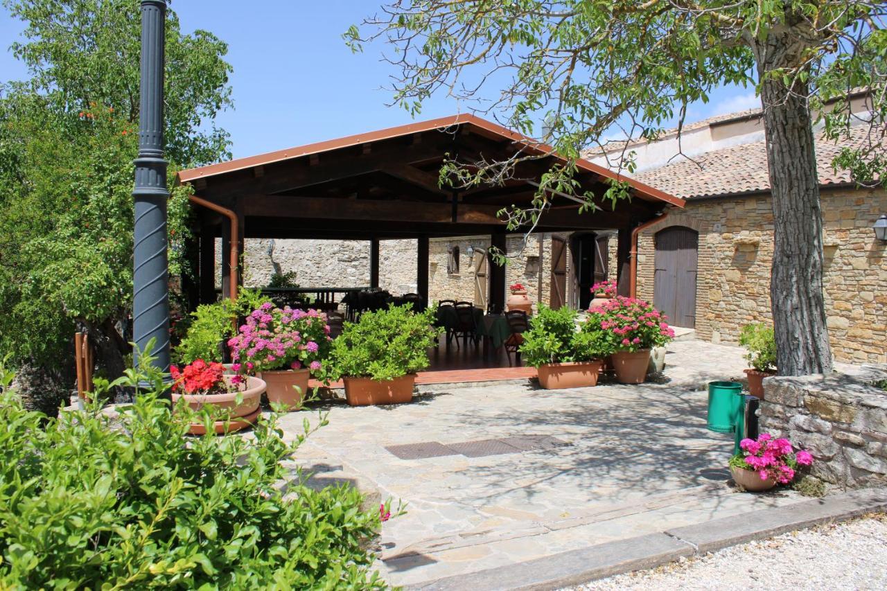 Agriturismo Sant'Agata Guest House Piana Degli Albanesi Eksteriør bilde