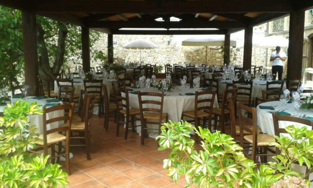 Agriturismo Sant'Agata Piana Degli Albanesi Eksteriør bilde