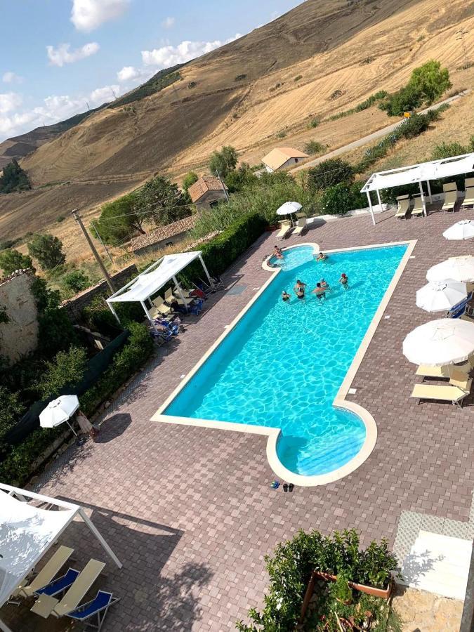Agriturismo Sant'Agata Piana Degli Albanesi Eksteriør bilde