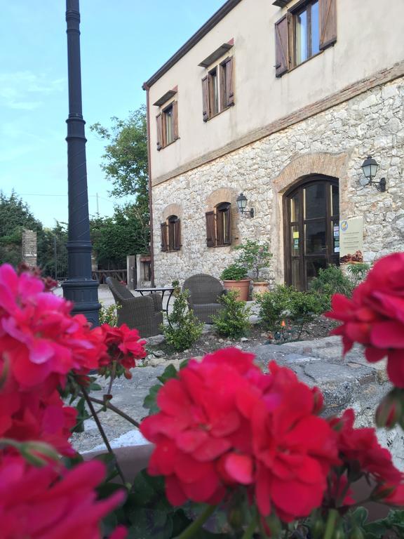Agriturismo Sant'Agata Piana Degli Albanesi Eksteriør bilde