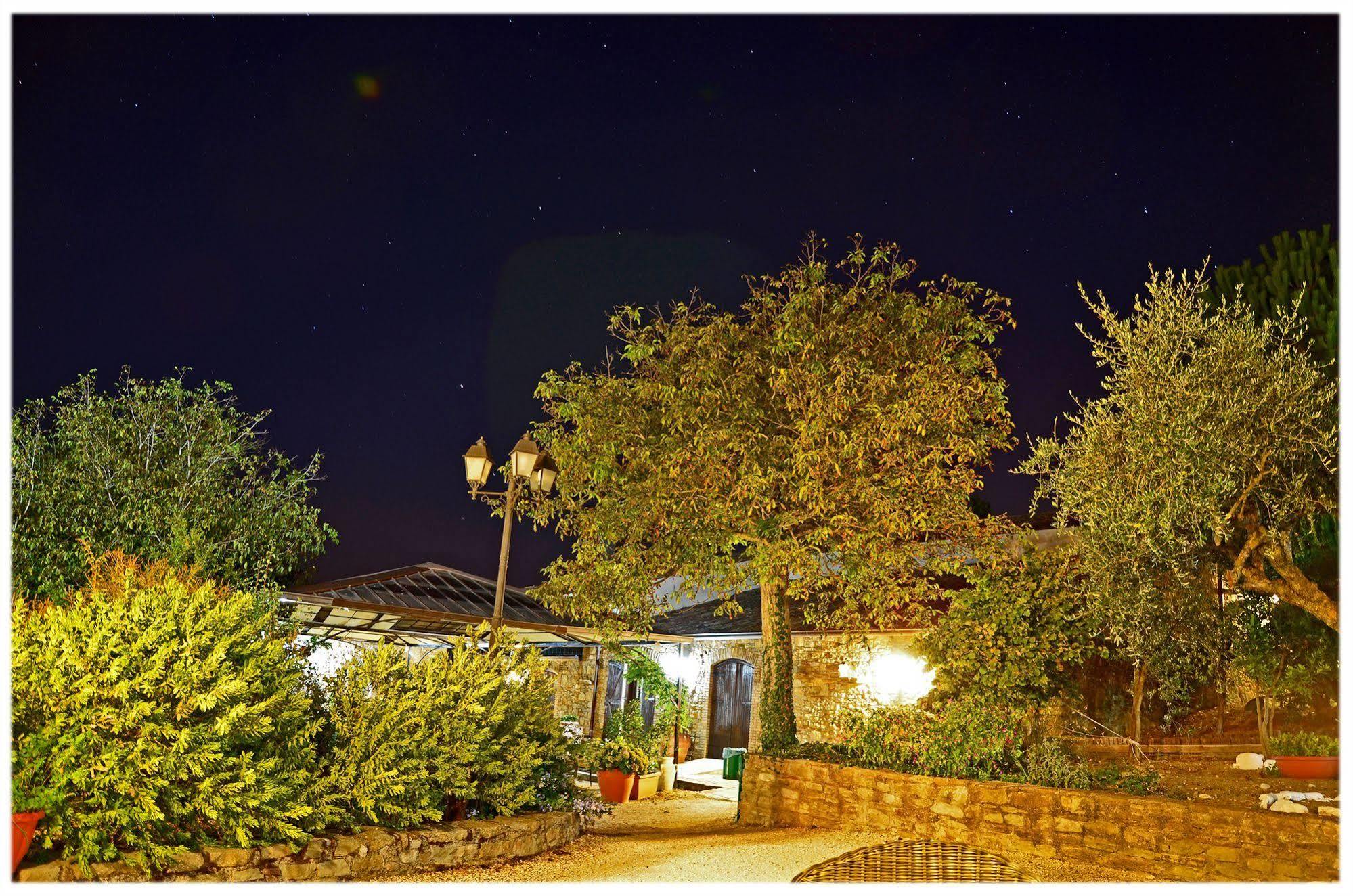 Agriturismo Sant'Agata Piana Degli Albanesi Eksteriør bilde
