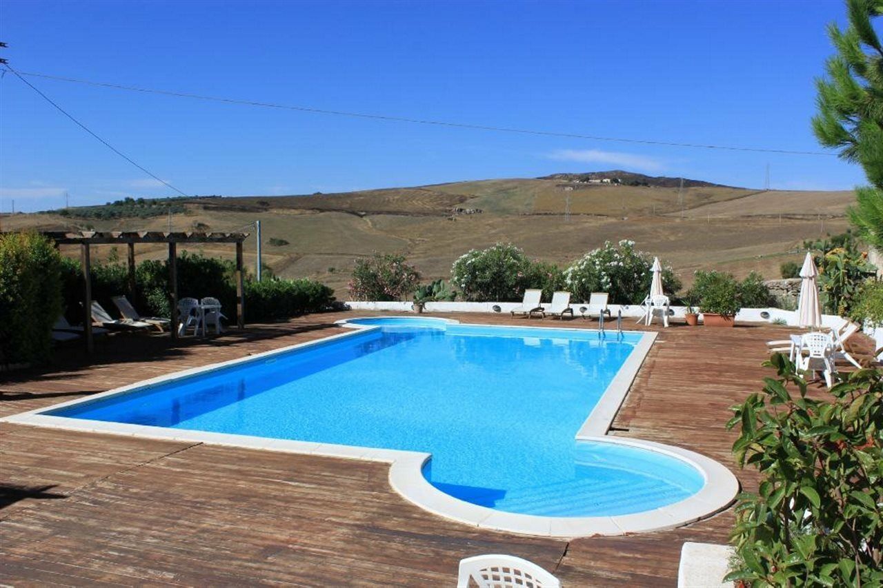 Agriturismo Sant'Agata Piana Degli Albanesi Eksteriør bilde