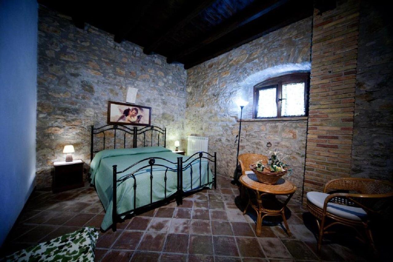 Agriturismo Sant'Agata Piana Degli Albanesi Eksteriør bilde